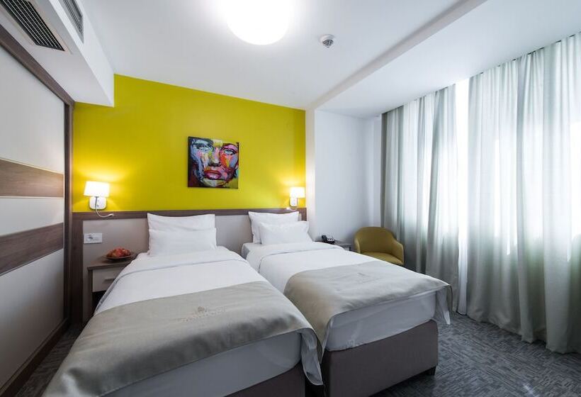 سوییت, Fontana Vrnjačka Banja