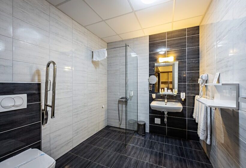 سوئیت جونیور با تراس, Fontana Vrnjačka Banja