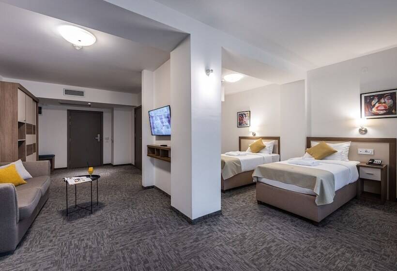 سوئیت جونیور با تراس, Fontana Vrnjačka Banja