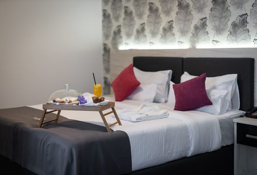 سوییت لوکس, Fontana Vrnjačka Banja