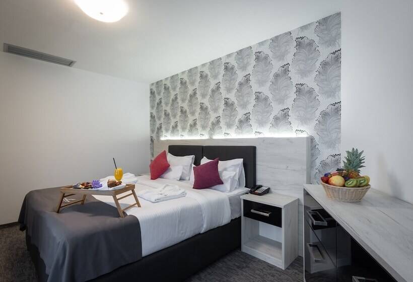 سوییت لوکس, Fontana Vrnjačka Banja