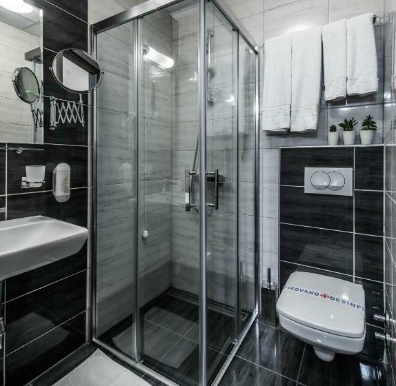 اتاق سوپریور, Fontana Vrnjačka Banja