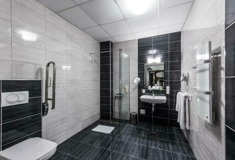 سوئیت جونیور با تراس, Fontana Vrnjačka Banja