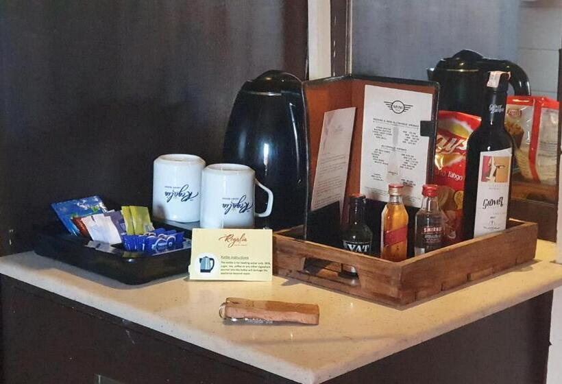 סוויטה דלוקס, The Regalia Resort