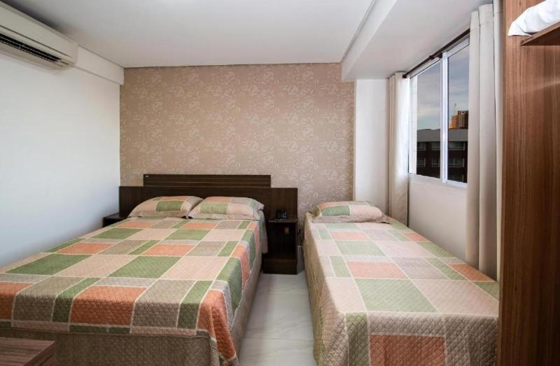 غرفة قياسية ثلاثية, Tambau Beach