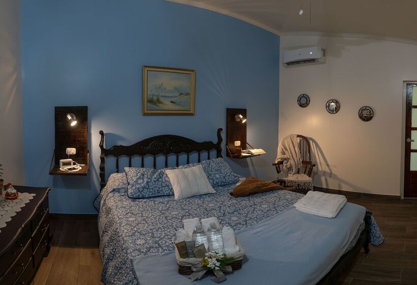 غرفة ديلوكس, Alice Y Juancito Boutique