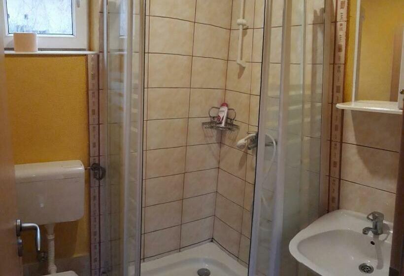 اتاق استاندارد اینتریور, Biser Apartmani