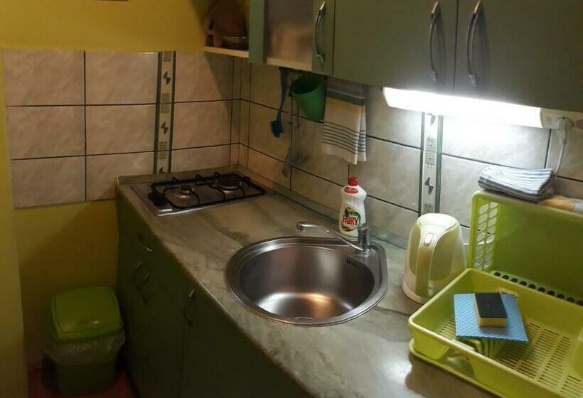 Standard Triple Room with Terrace, Biser Apartmani