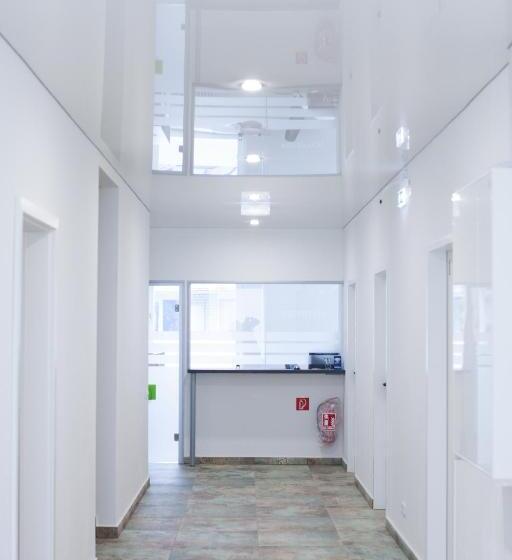 اتاق خانوادگی, Hostel & Monteurzimmer Bei Hansezimmer