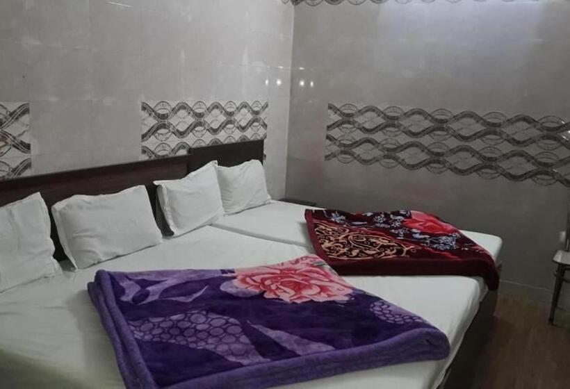 Номер Стандарт Трехместный, Seeta Since 1965