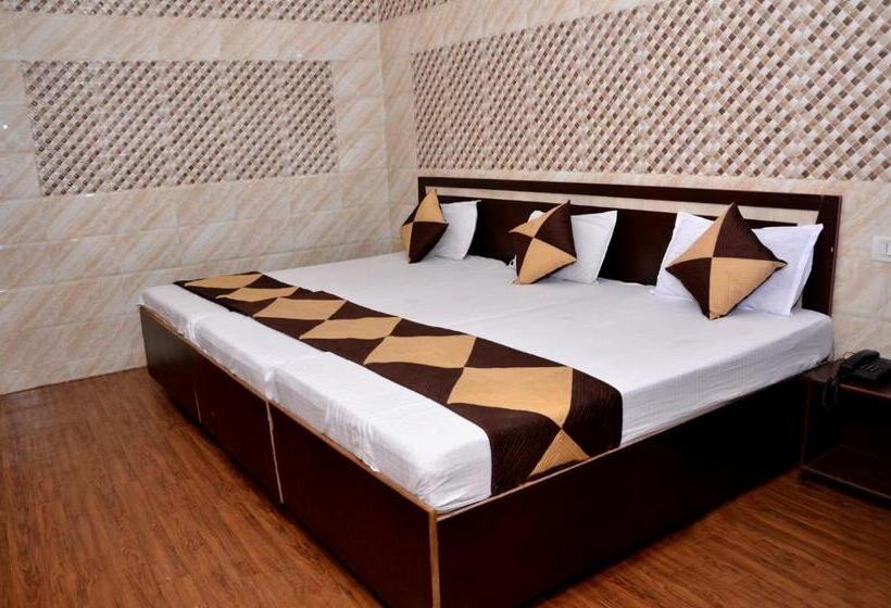 Номер Стандарт Трехместный, Seeta Since 1965