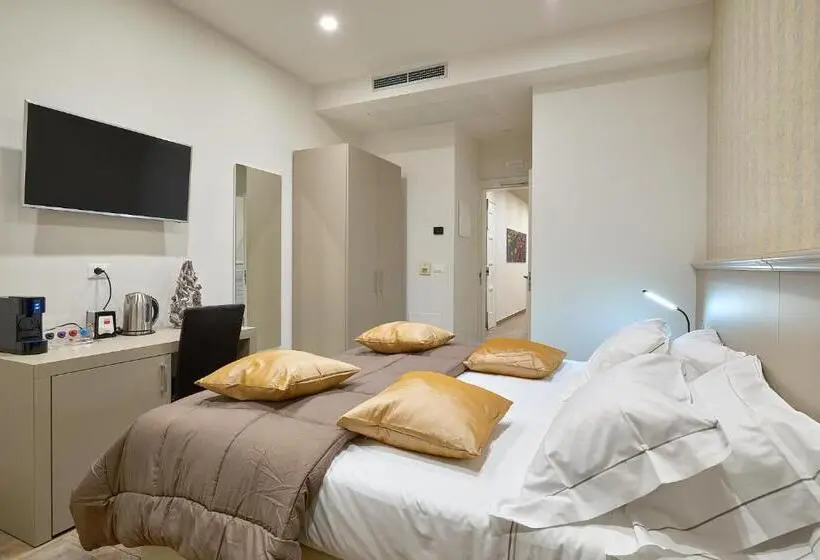 Deluxe-huone, Ricaroka