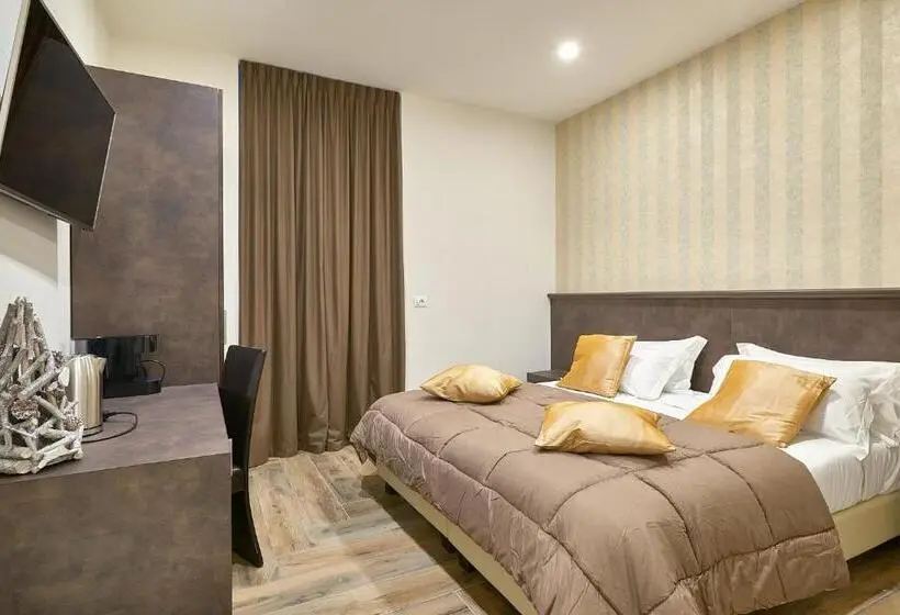 Deluxe-huone, Ricaroka