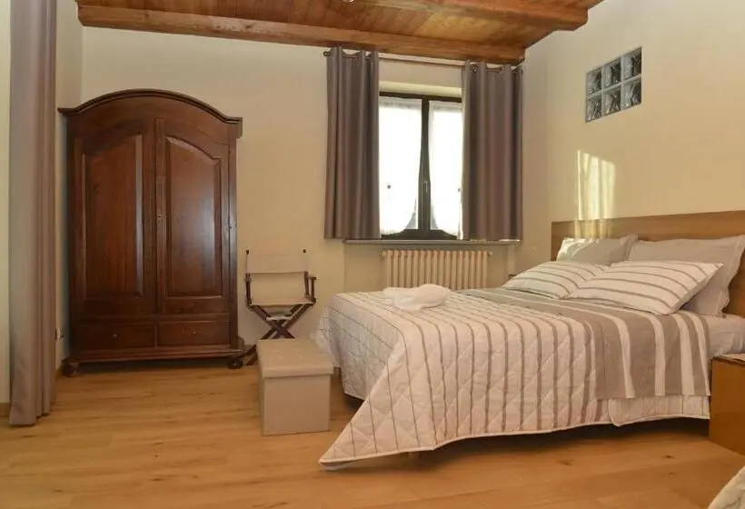 Standard Neljän Hengen Huone, Agriturismo Ai Prüsot