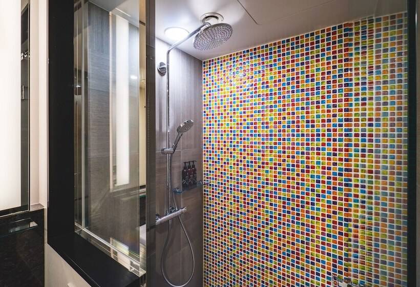 اتاق استاندارد, The Royal Park Canvas Osaka Kitahama