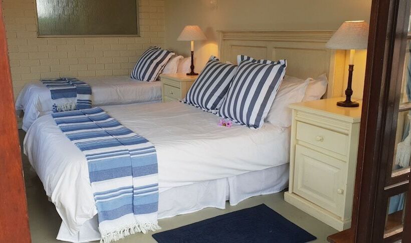 家庭间, Berkeley House