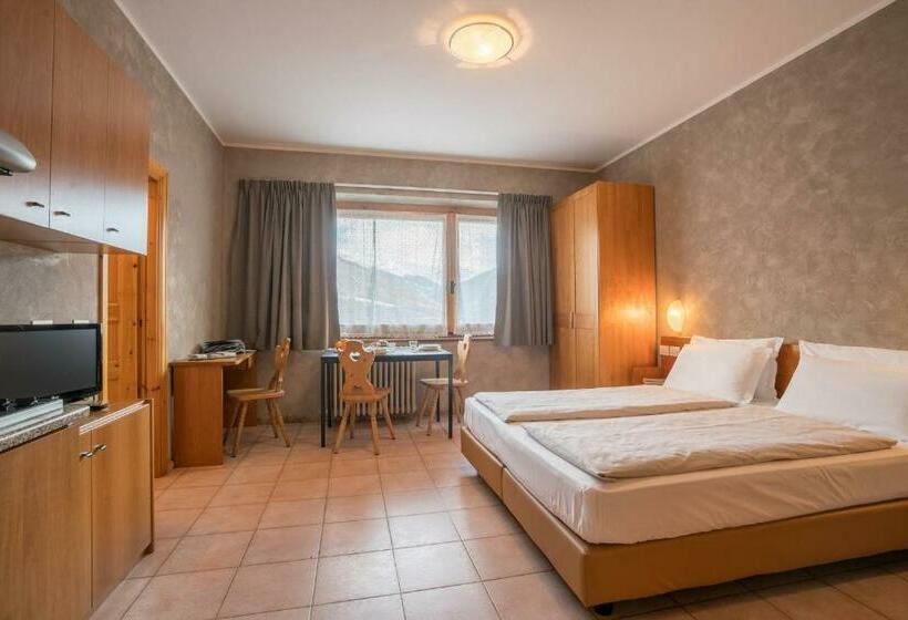 סטודיו סופריור, Residence Fior D'alpe