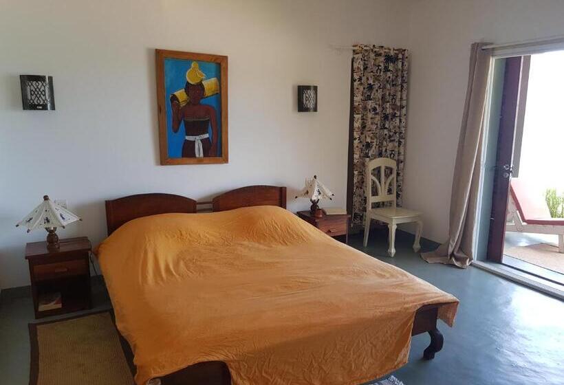 اتاق لوکس با چشمانداز دریا, Villa Océane