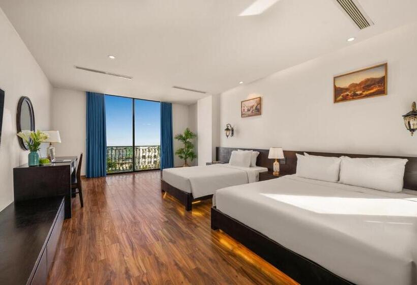 اتاق لوکس سه تخته, Nostalgia Boutique