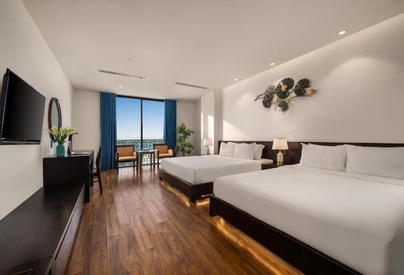 اتاق خانوادگی, Nostalgia Boutique