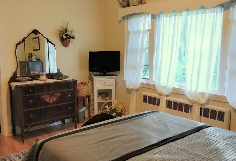 디럭스 룸, Maurrocks   A Pocono Mountains B&b