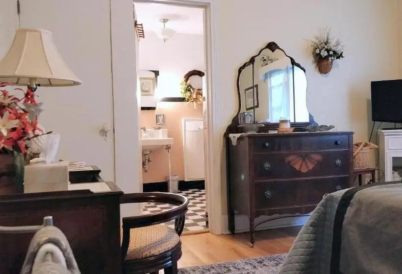 デラックスルーム, Maurrocks   A Pocono Mountains B&b
