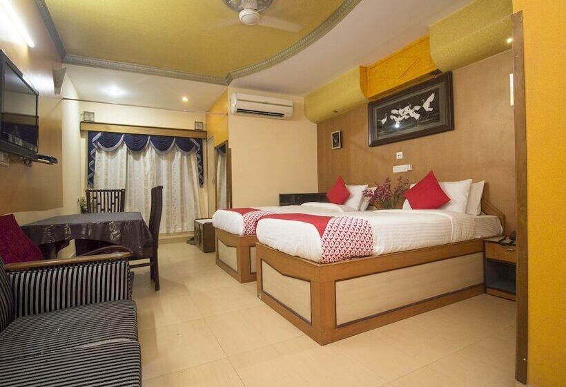 اتاق استاندارد, Oyo 16041 Hotel Golden Moments