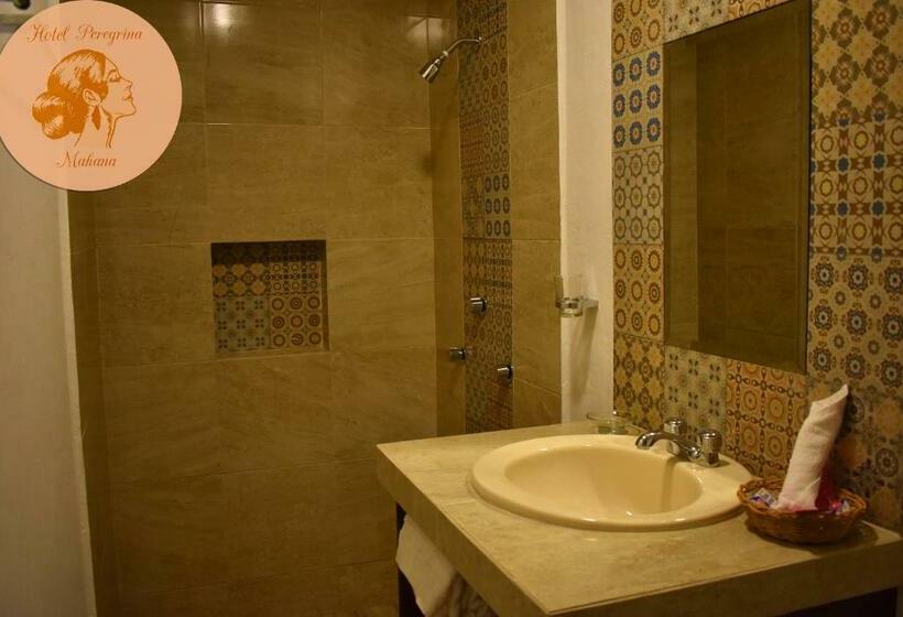 标准间, Peregrina