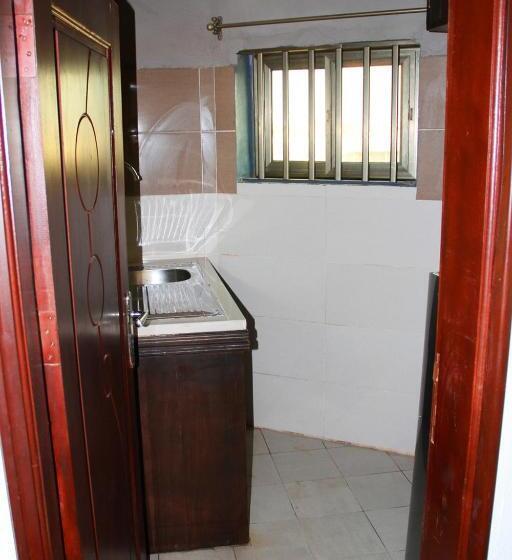 سوییت, Amazing Grace Residence