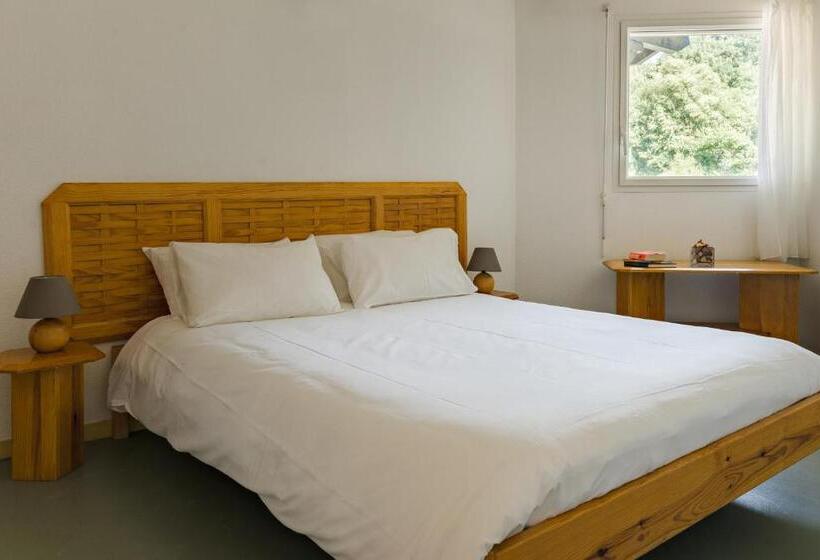 استودیوی استاندارد, Azureva Lacanau