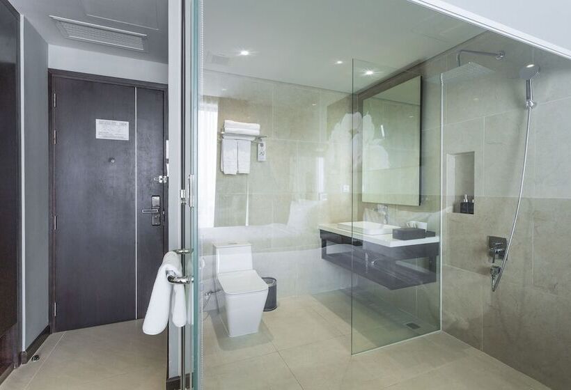 اتاق سوپریور, Everland