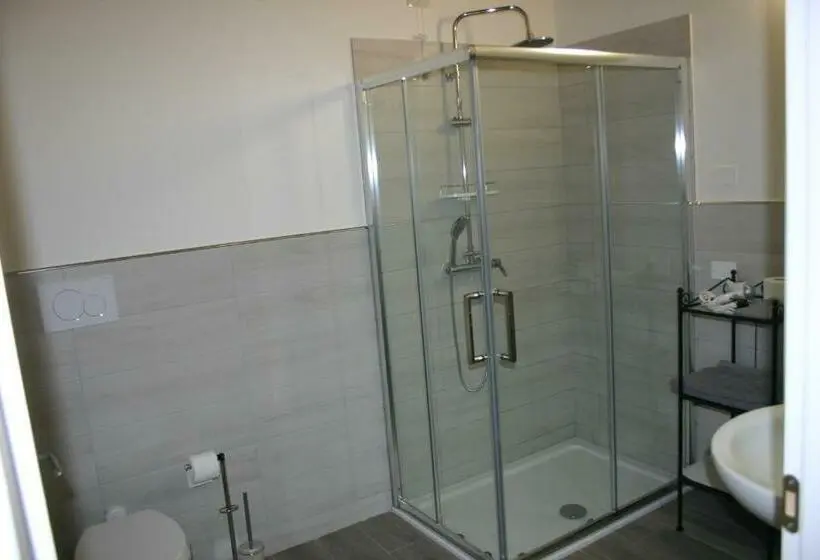 Deluxe-huone King-vuode, Via Venezia Accomodating Solutions