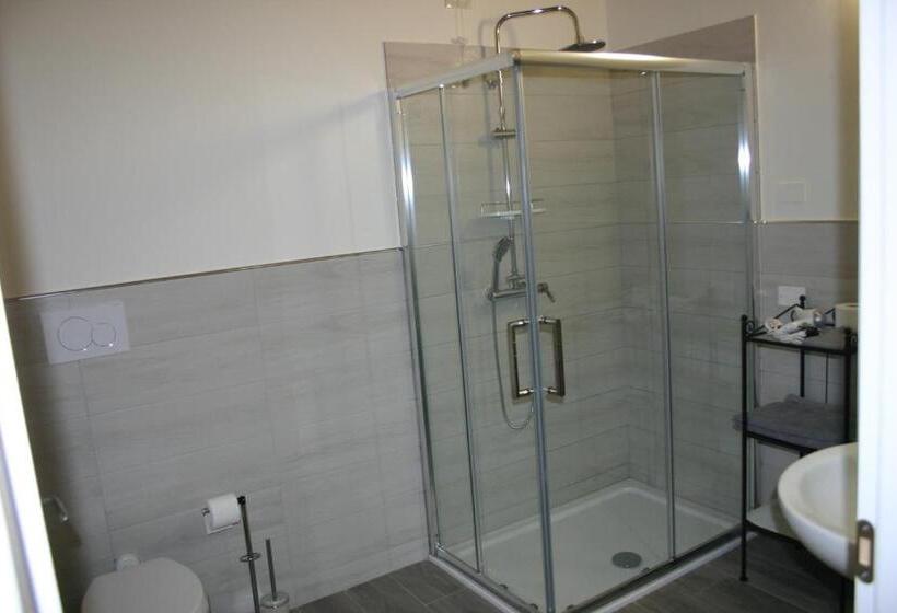 스탠다드 테라스 룸, Via Venezia Accomodating Solutions