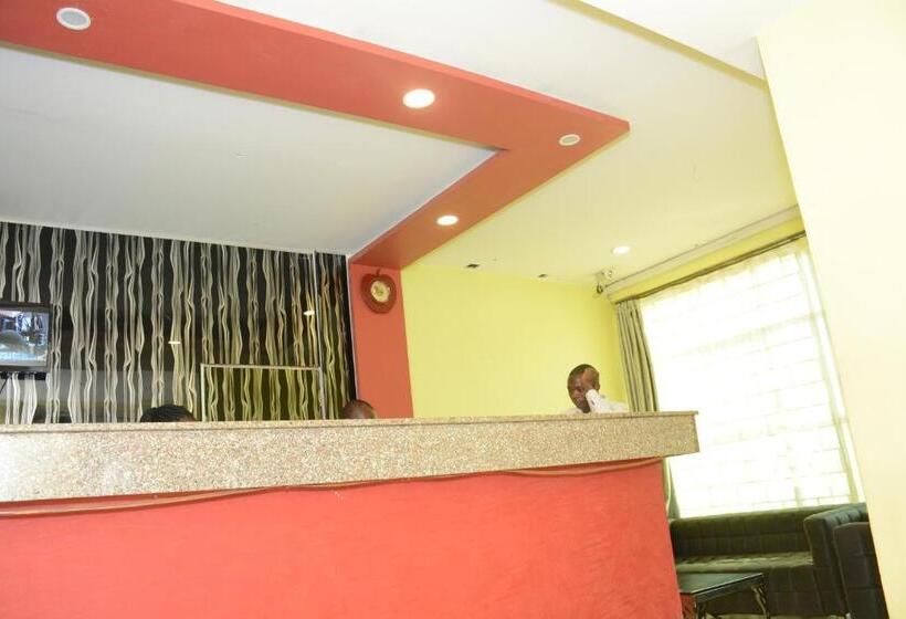 اتاق سوپریور, Kilimanjaro Inn Kampala