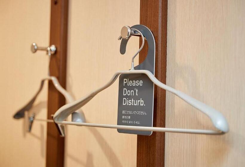 חדר סטנדרד יחיד חדר אמבטיה משותף, Grand Cabin Hotel Naha Oroku