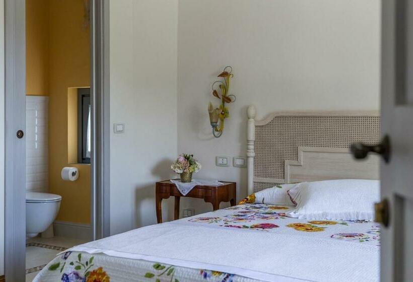 اتاق استاندارد, Podere La Contessa B&b