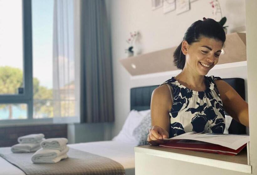 エコノミールーム, Atico