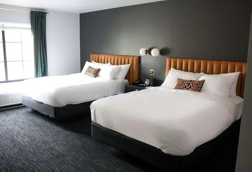 2ダブルベッドのスタンダードルーム, The Inn Hotel, Ascend Hotel Collection