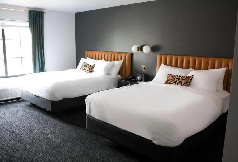 2ダブルベッドのスタンダードルーム, The Inn Hotel, Ascend Hotel Collection