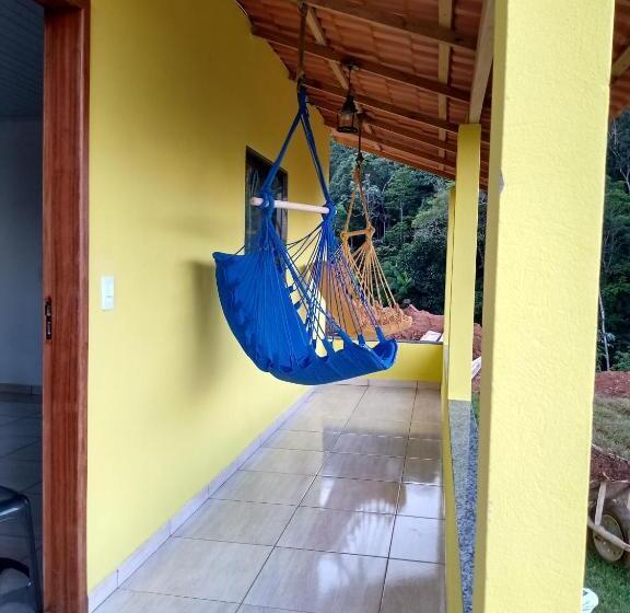 اتاق خانوادگی, Pousada Bergehaus