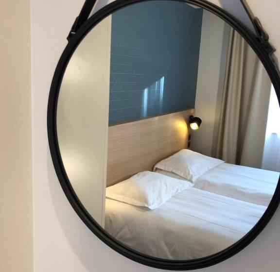 חדר סטנדרט, Oskar