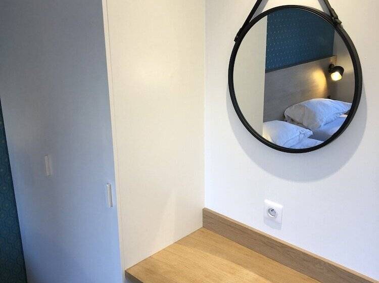 חדר סטנדרט, Oskar