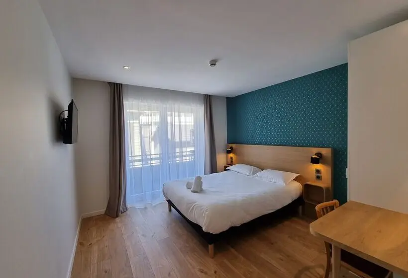 Standard-huone, Oskar