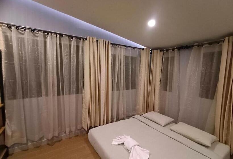 חדר משפחתי נוף לגינה, T&p At Pai