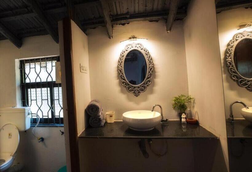 带大床的标准间, Craft Hostels