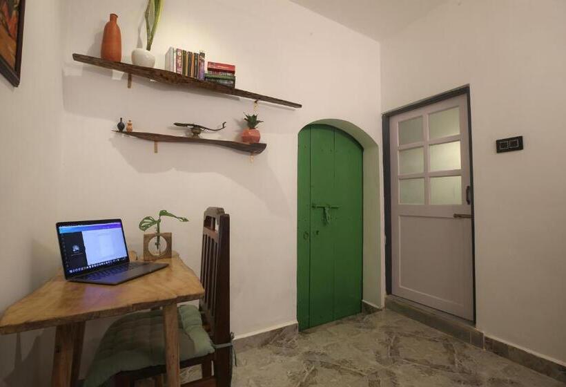 标准间带阳台, Craft Hostels