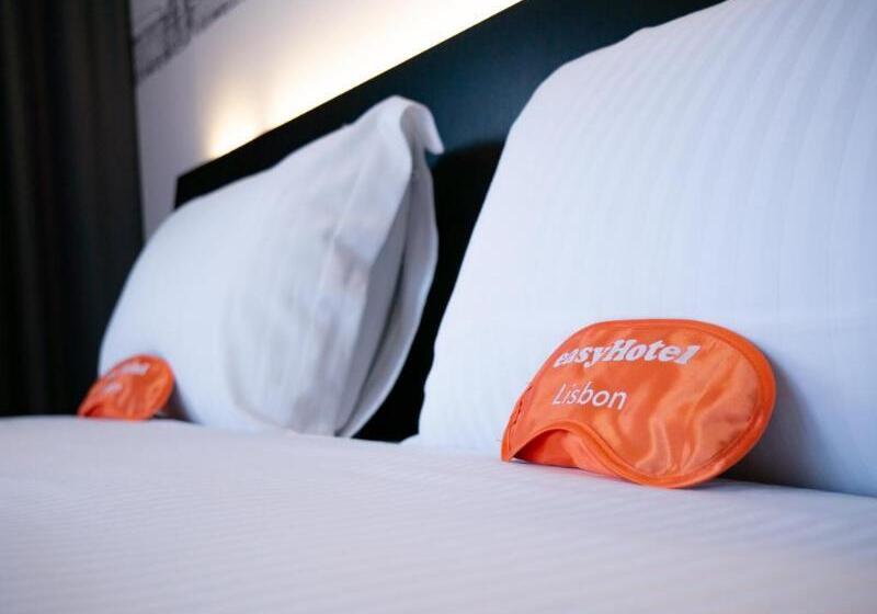 Quarto standard, Easyhotel Lisbon
