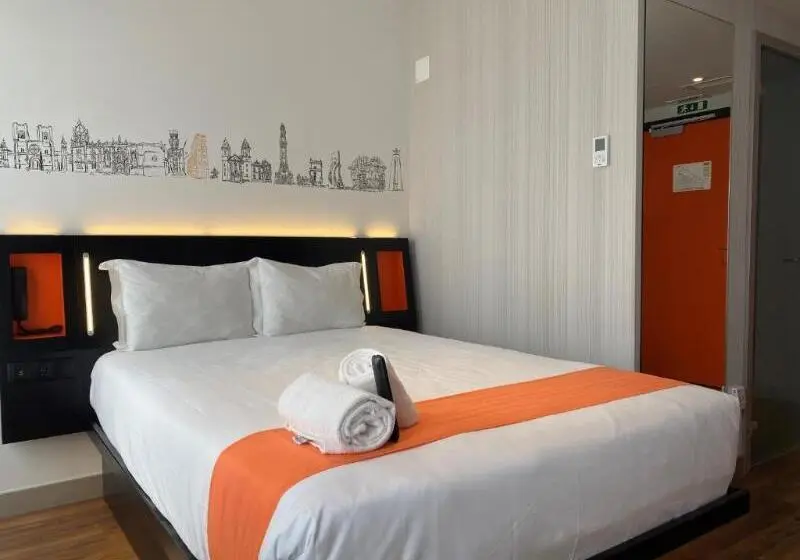 Quarto standard, Easyhotel Lisbon