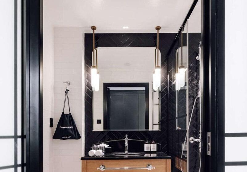 디럭스 룸 킹사이즈 침대, Amerikalinjen