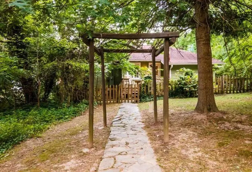 خانه 1 خوابه, Log Cabin Motor Court